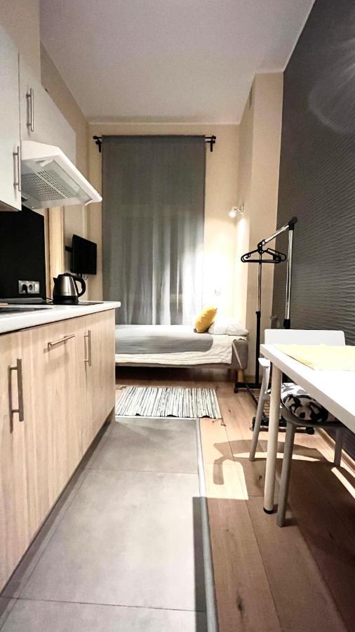 קרקוב Single Studio In City Center מראה חיצוני תמונה